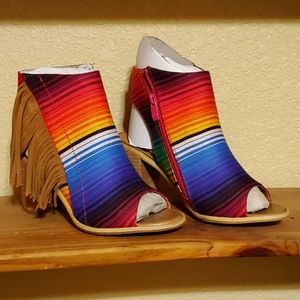 Very Volatile NWOT!!